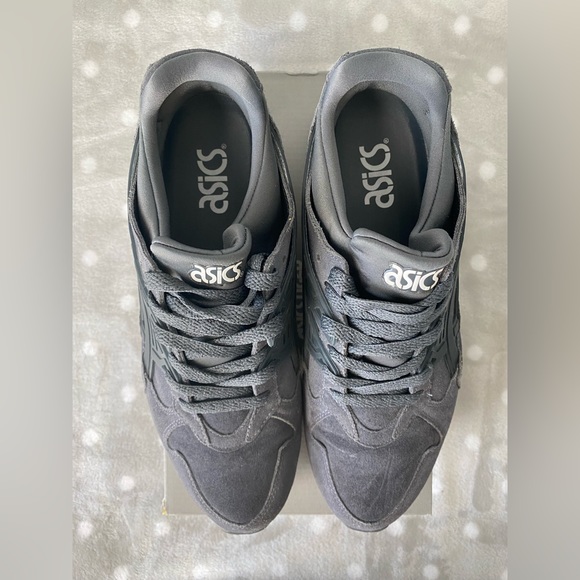 ASICS Tiger Gel-Kayano Trainers. - Picture 10 of 14